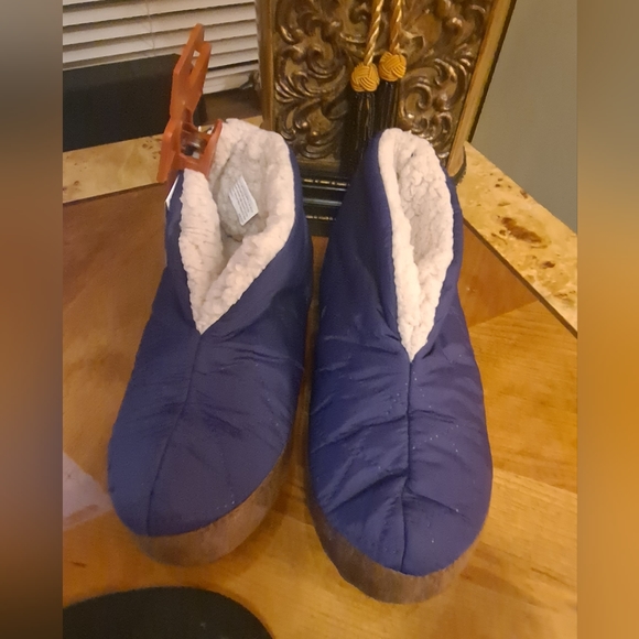 🤸Dearfoams Women's Heritage Warm Up Bootie Slipper - Picture 7 of 8